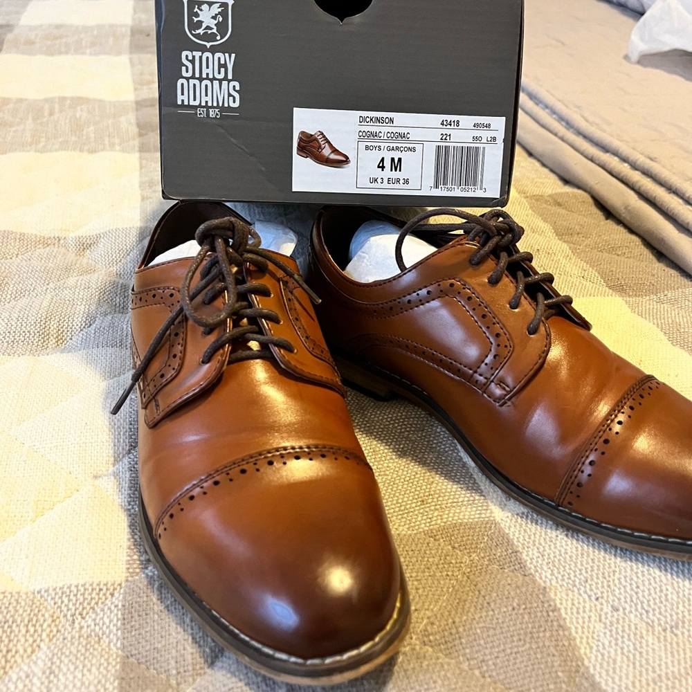 Stacey Adam’s Dickinson dress shoes (boys)